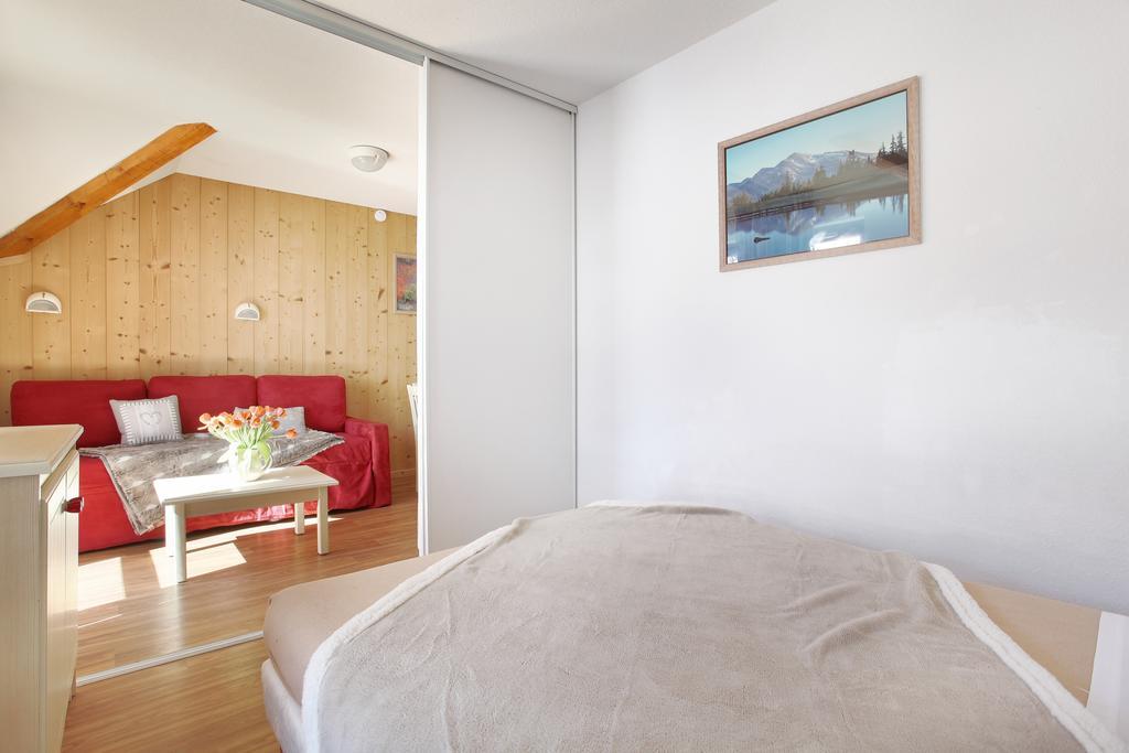 Residence Le Hameau - Saint-Francois-Longchamp Сен-Франсуа-Лоншам Екстериор снимка